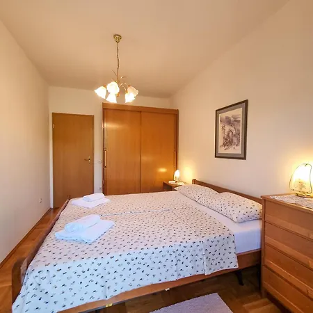 Senka Apartman Vrsar