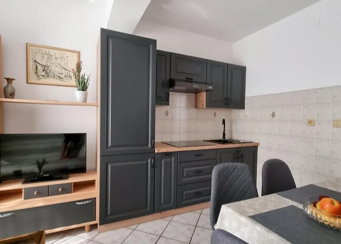 Senka 아파트 브르사르